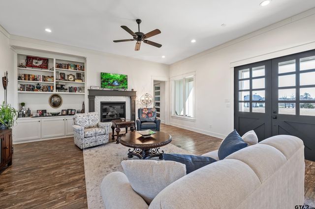 223 Riata Road, Bullard, TX 75757