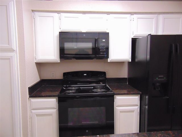 9611 Walnut Street 1303, Dallas, TX 75243