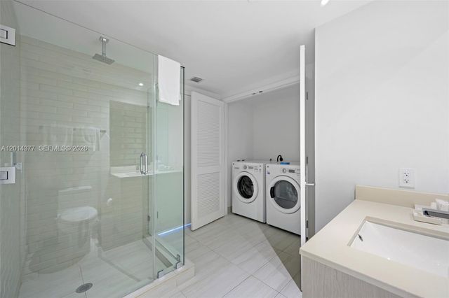 4010 S Ocean Drive T3905, Hollywood, FL 33019