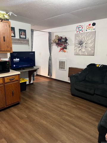 310 Hope Street, Corning, AR 72422