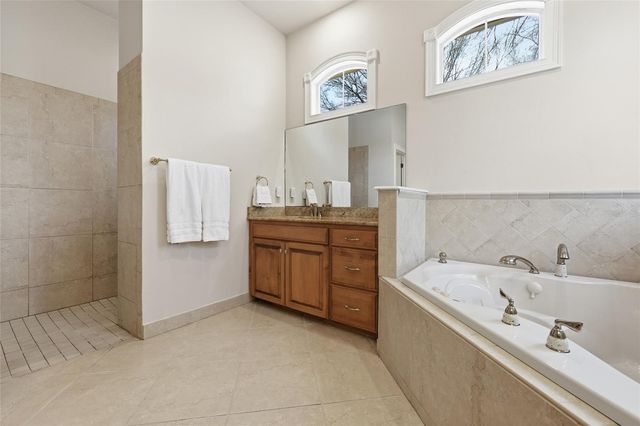 14524 NW 41ST AVENUE, Newberry, FL 32669