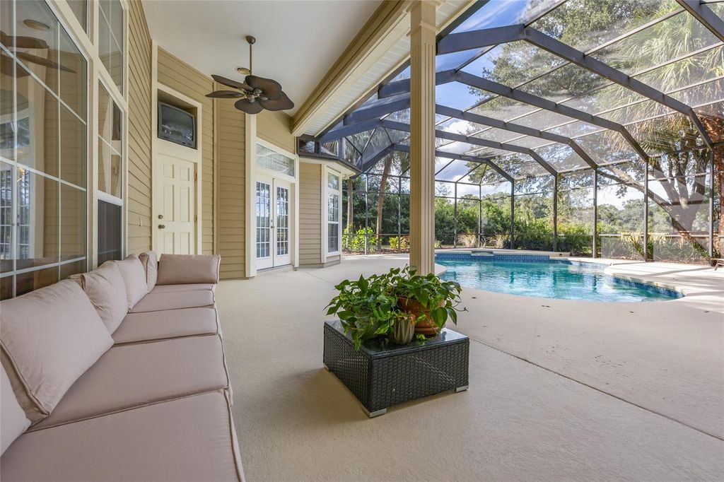 Image 21 of property listing at 14524 NW 41ST AVENUE, Newberry, FL 32669