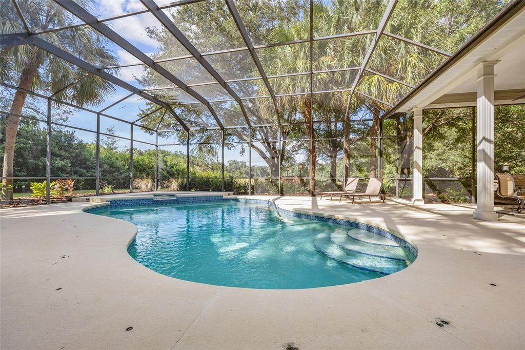 Image 25 of property listing at 14524 NW 41ST AVENUE, Newberry, FL 32669