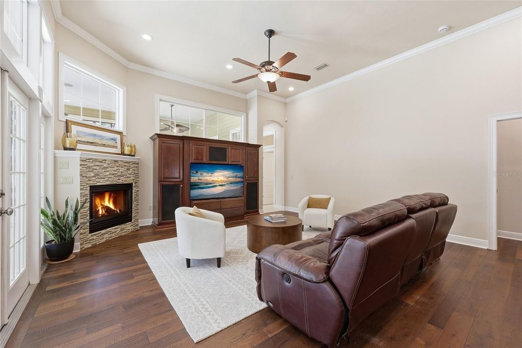 Image 9 of property listing at 14524 NW 41ST AVENUE, Newberry, FL 32669