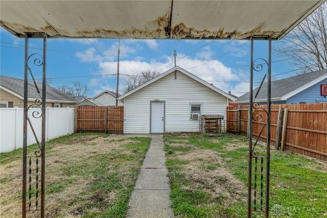 708 Auburn Street, Middletown, OH 45042