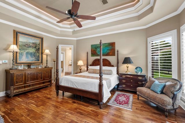 7 Silverloch Court, Sugar Land, TX 77479