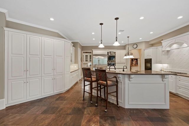 7 Silverloch Court, Sugar Land, TX 77479