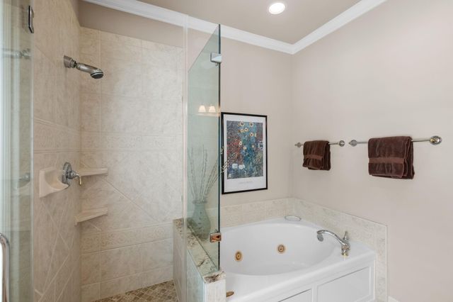 7 Silverloch Court, Sugar Land, TX 77479