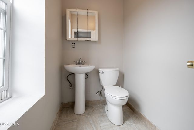 67 Ingalls Avenue, Troy, NY 12180