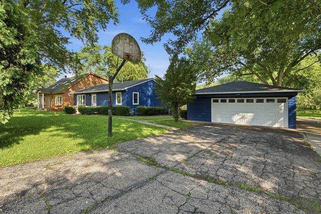 2804 Russett Road, Mchenry, IL 60050