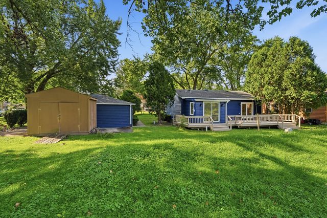 2804 Russett Road, Mchenry, IL 60050