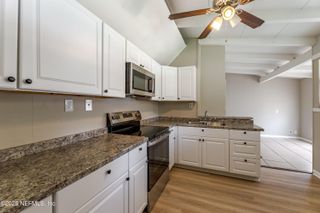 6104 TERRY PARKER Drive S, Jacksonville, FL 32211