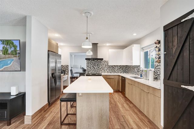 19321 NW 10th Street, Pembroke Pines, FL 33029