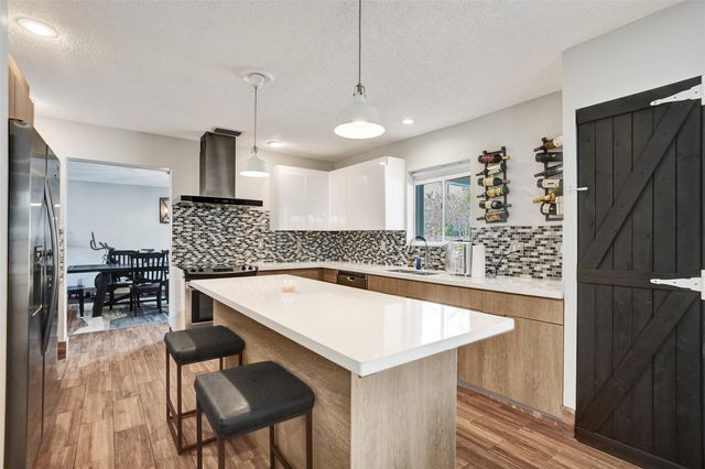 19321 NW 10th Street, Pembroke Pines, FL 33029