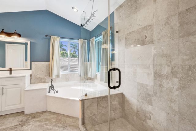 19321 NW 10th Street, Pembroke Pines, FL 33029