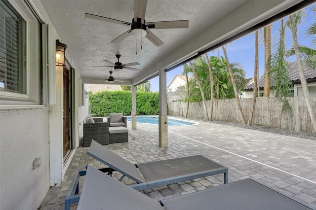 19321 NW 10th Street, Pembroke Pines, FL 33029