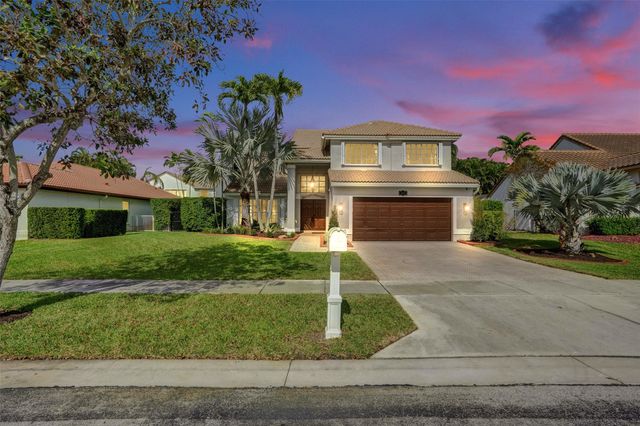 19321 NW 10th Street, Pembroke Pines, FL 33029