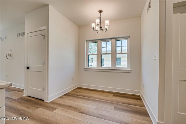 32 Earl Street, Red Bank, NJ 07701