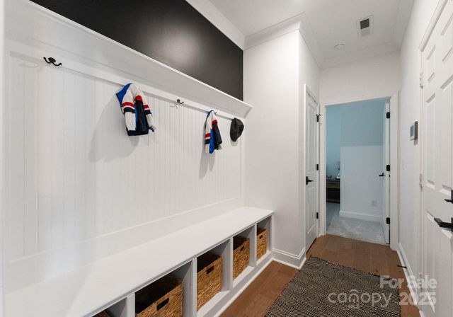 11016 Larkslea Lane, Charlotte, NC 28278