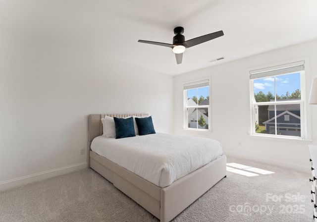 11016 Larkslea Lane, Charlotte, NC 28278