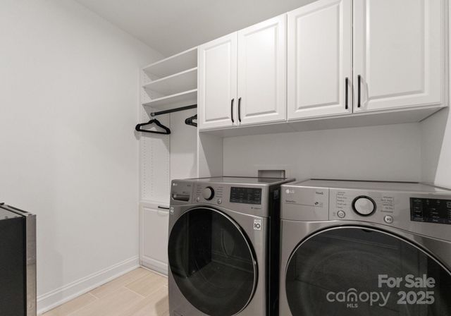 11016 Larkslea Lane, Charlotte, NC 28278