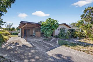 1212 Chickasaw Street, Jupiter, FL 33458