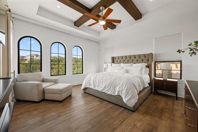 223 Honey Creek CT 12, Austin, TX 78738