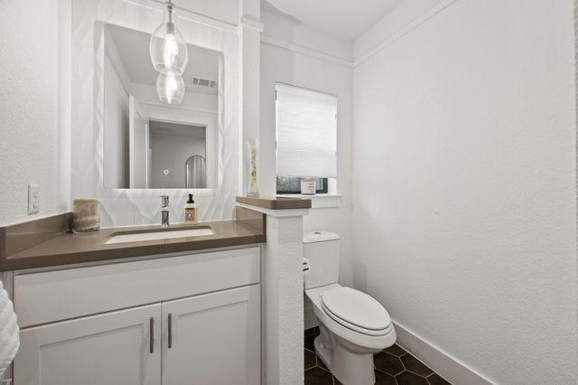 223 Honey Creek CT 12, Austin, TX 78738