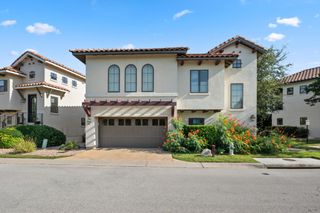 223 Honey Creek CT 12, Austin, TX 78738