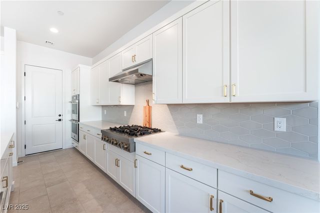 5912 Topaz Ledge Court, Las Vegas, NV 89131