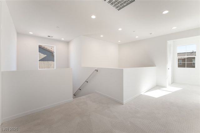 5912 Topaz Ledge Court, Las Vegas, NV 89131