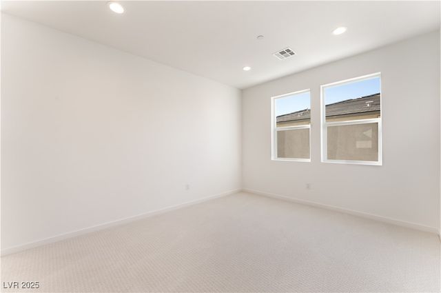 5912 Topaz Ledge Court, Las Vegas, NV 89131