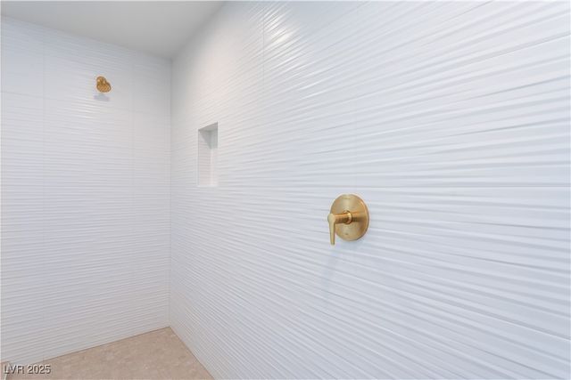 5912 Topaz Ledge Court, Las Vegas, NV 89131