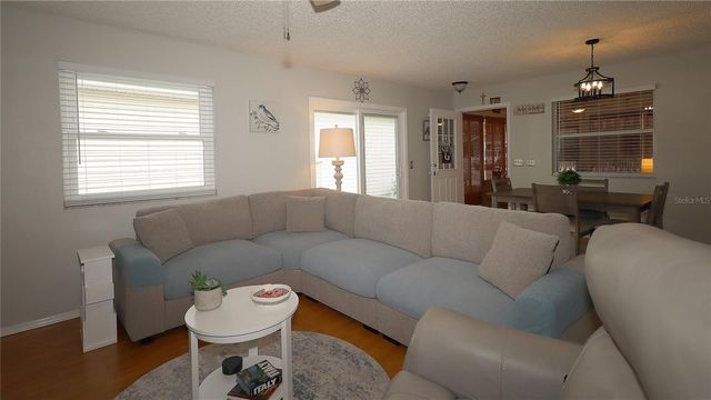 1952 MONTROSE COURT, The Villages, FL 32162