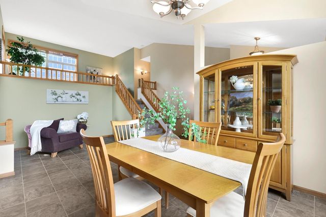 17698 Fortune Trail, Lakeville, MN 55024