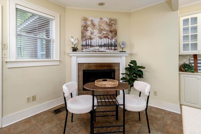 2719 N University Avenue, Little Rock, AR 72207