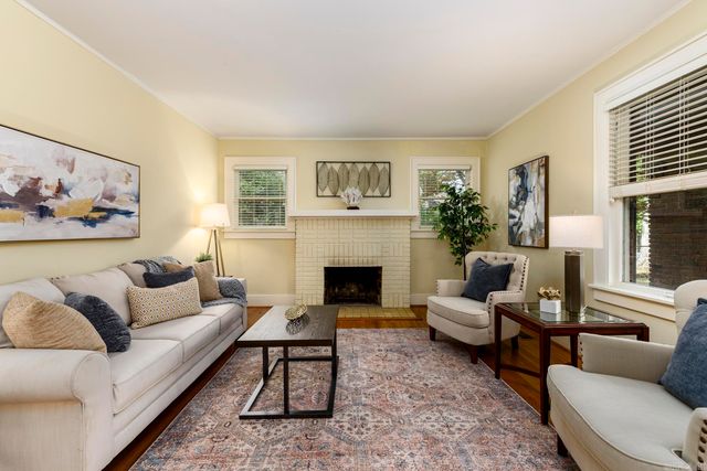 2719 N University Avenue, Little Rock, AR 72207