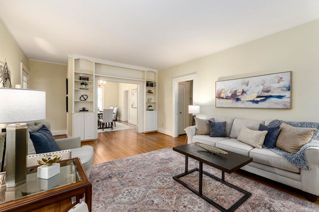 2719 N University Avenue, Little Rock, AR 72207