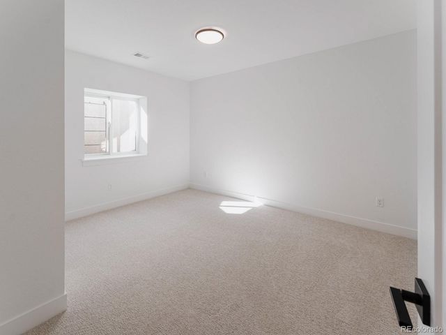 402 E Geneseo Street, Lafayette, CO 80026