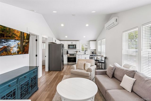 402 E Geneseo Street, Lafayette, CO 80026