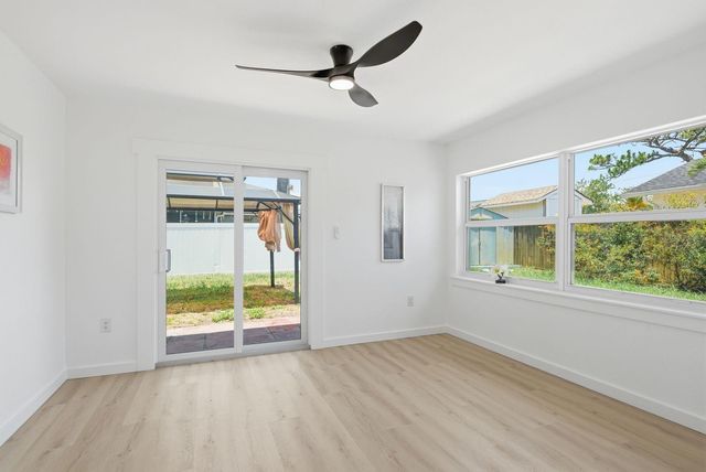 1290 MICHIGAN BOULEVARD, Dunedin, FL 34698