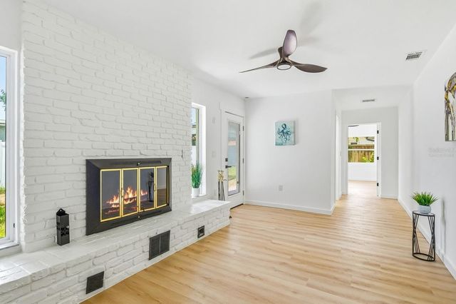 1290 MICHIGAN BOULEVARD, Dunedin, FL 34698