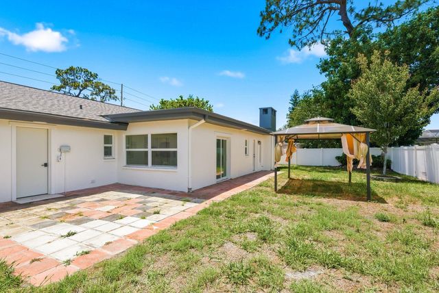 1290 MICHIGAN BOULEVARD, Dunedin, FL 34698