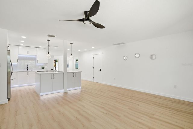 1290 MICHIGAN BOULEVARD, Dunedin, FL 34698