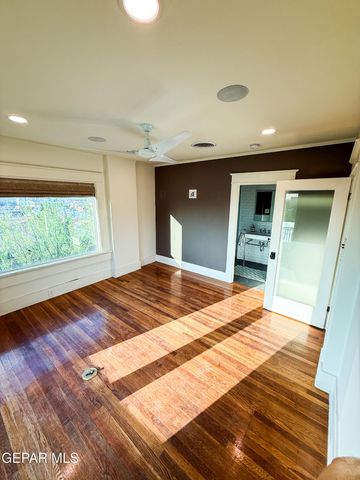 1701 N Stanton, El Paso, TX 79902