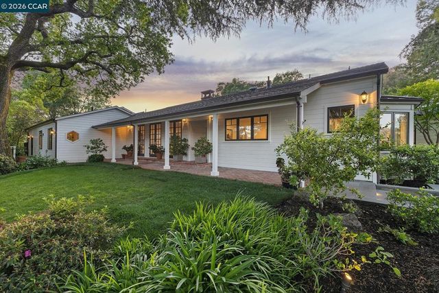 1089 Rahara Dr, Lafayette, CA 94549