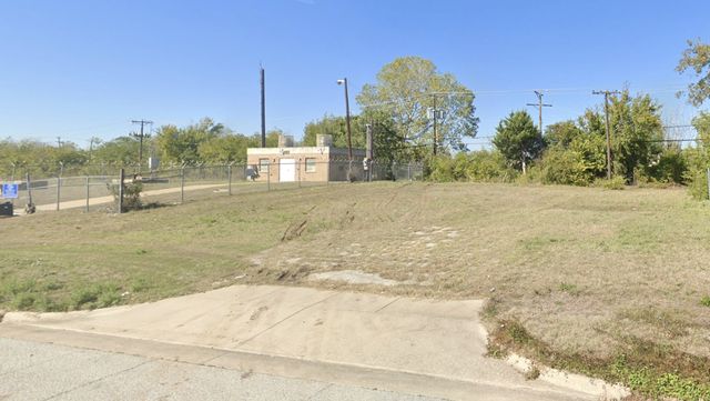 4149 Stanley Keller Road, Haltom City, TX 76117