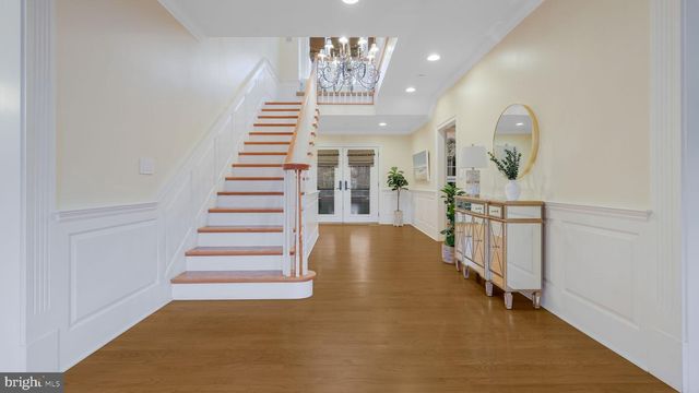 94 AUTUMN WOODS LN, Glen Mills, PA 19342