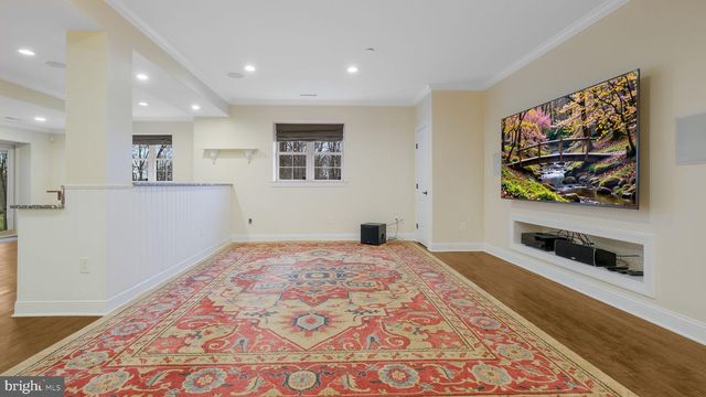 94 AUTUMN WOODS LN, Glen Mills, PA 19342