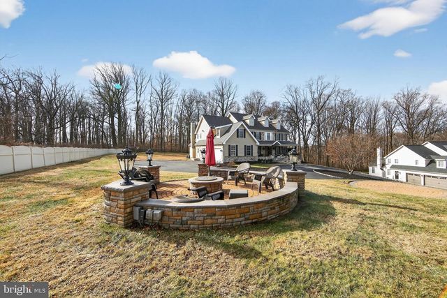 94 AUTUMN WOODS LN, Glen Mills, PA 19342